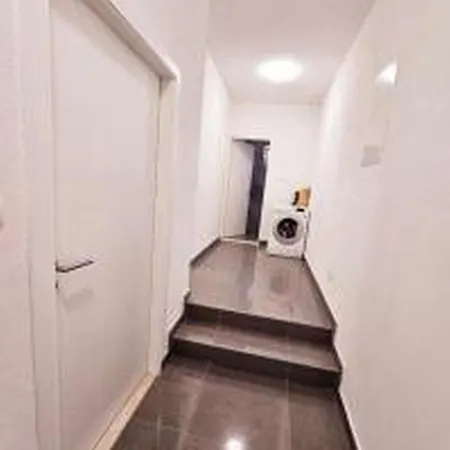 Apartman Mia - With Pool Marina
